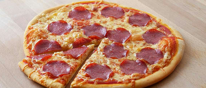 Salami Pizza  9" 